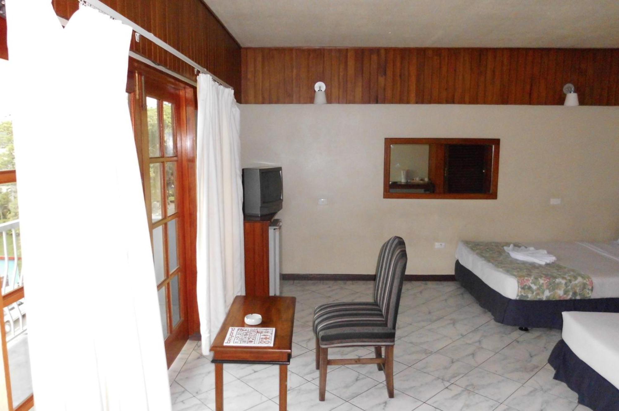 Southern Cross Hotel Suva Eksteriør billede