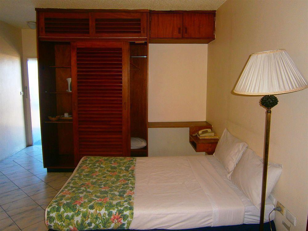 Southern Cross Hotel Suva Eksteriør billede