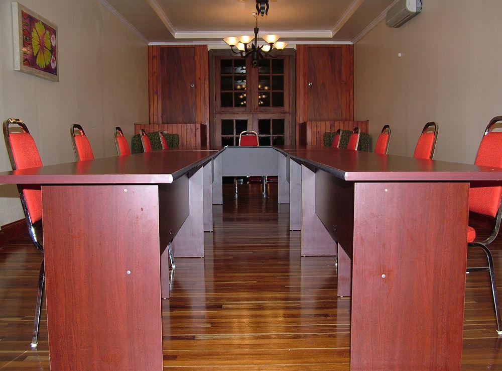 Southern Cross Hotel Suva Eksteriør billede