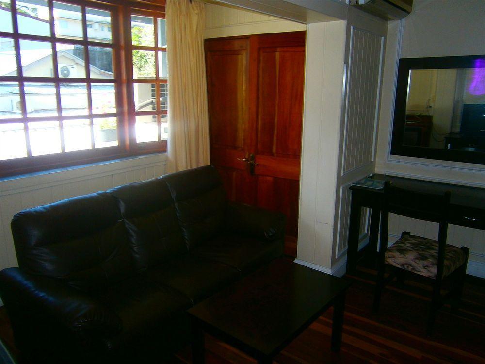 Southern Cross Hotel Suva Eksteriør billede