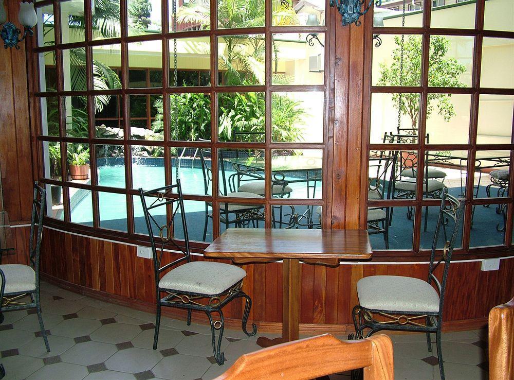 Southern Cross Hotel Suva Eksteriør billede